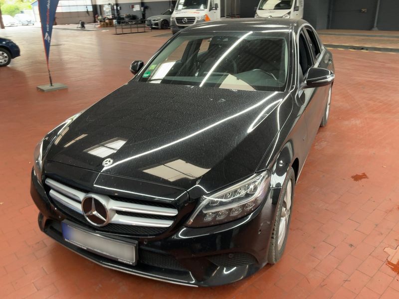 Mercedes-Benz C-Klasse C 300 de Avantgarde