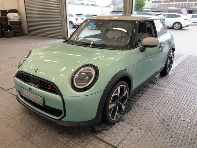MINI Cooper S Classic Trim