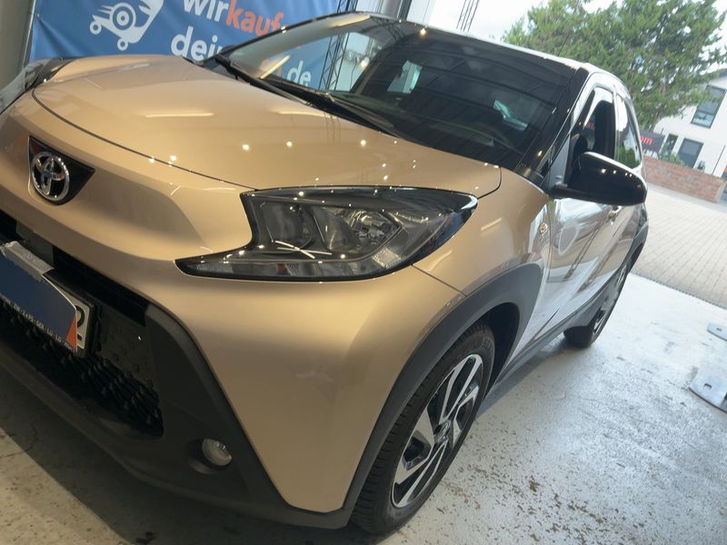 Toyota Aygo X 1.0 VVT-i Teamplayer