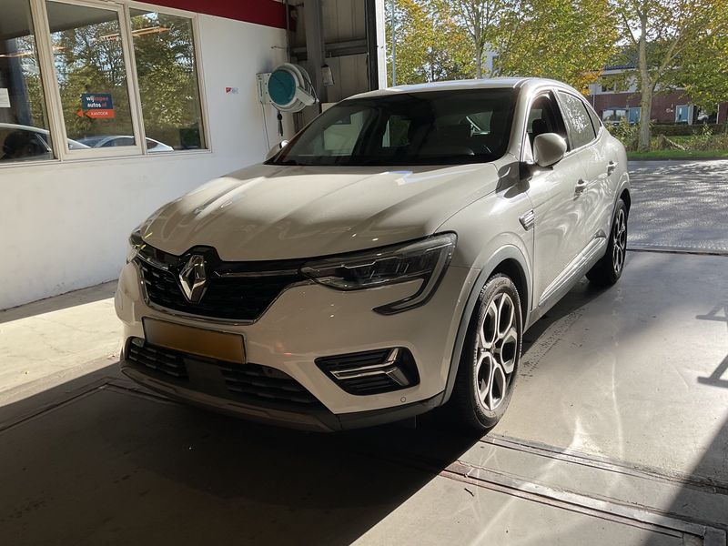 Renault Arkana 1.6 Hybrid E-Tech Intens