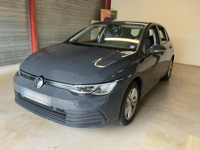 Volkswagen Golf VIII 1.0 TSI Life 1st