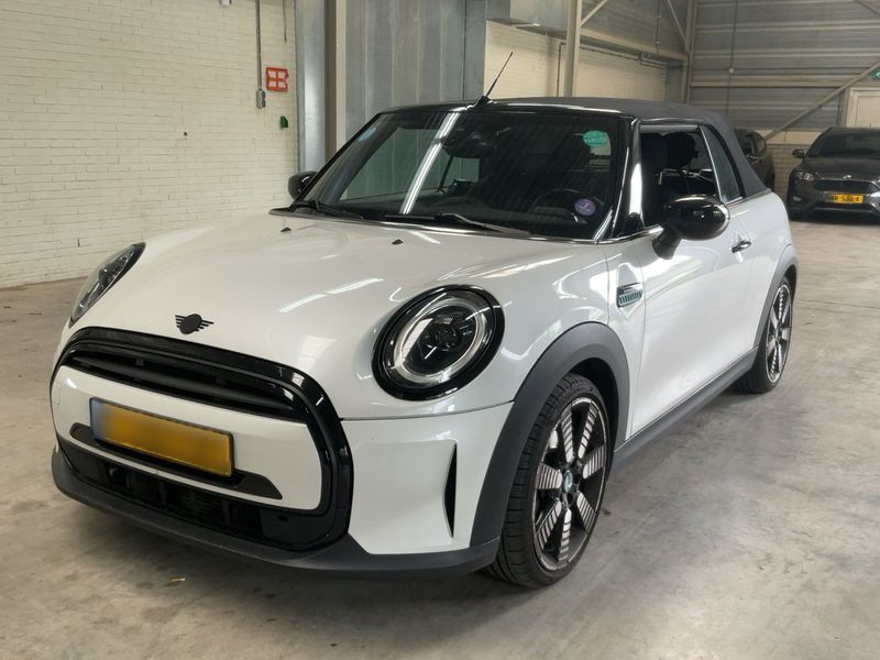 MINI Cabrio Cooper Classic Trim