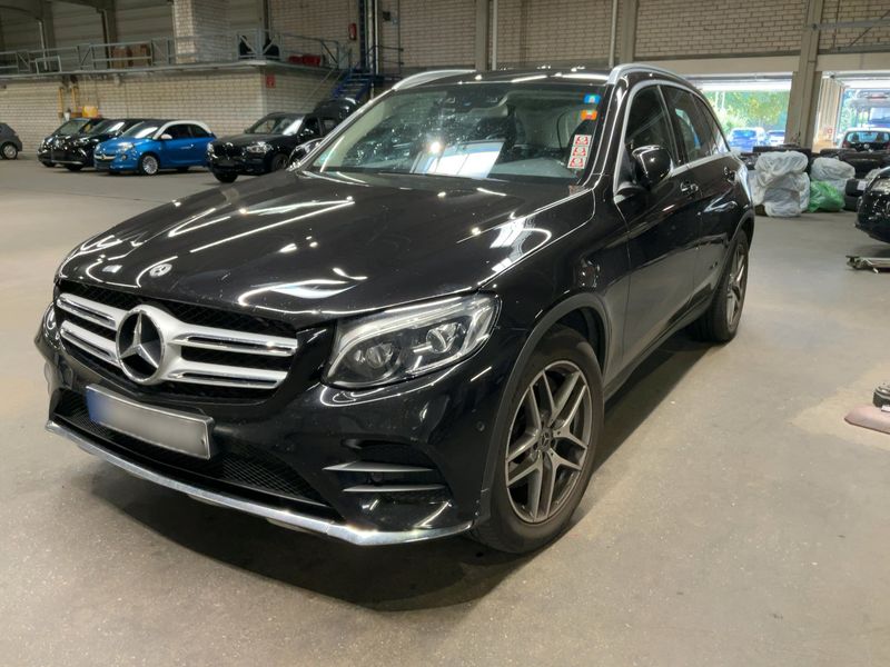 Mercedes-Benz GLC-Klasse GLC 300 4Matic AMG Line