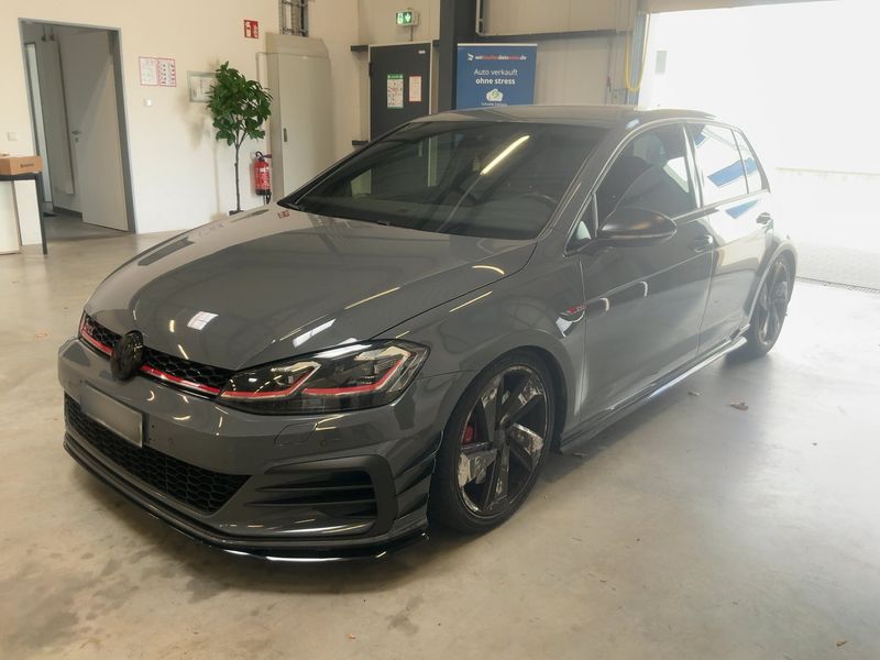 Volkswagen Golf VII 2.0 TSI GTI TCR