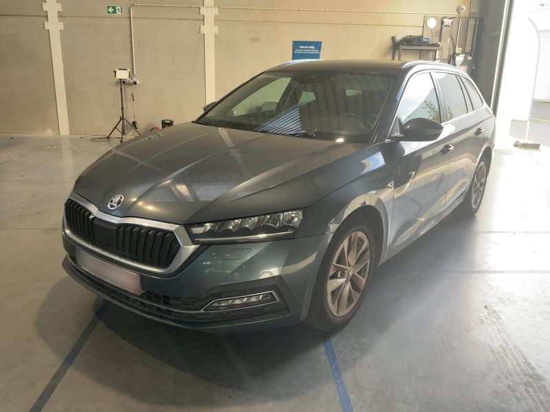 Skoda Octavia 1.0 TSI e-TEC Ambition