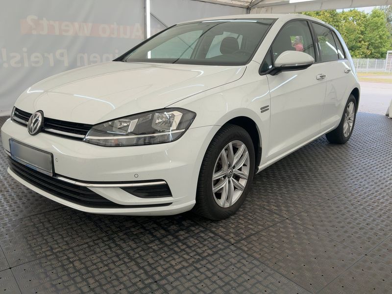 Volkswagen Golf VII 1.6 TDI Comfortline BlueMotion Tech