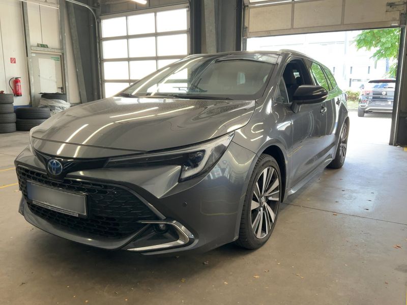 Toyota Corolla 2.0 Hybrid Teamplayer
