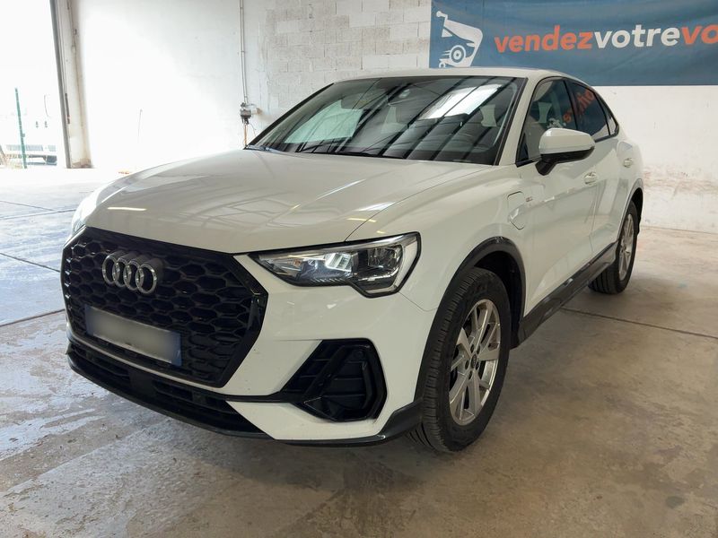 Audi Q3 Sportback 45 TFSIe S line