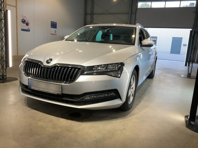 Skoda Superb 2.0 TDI Ambition