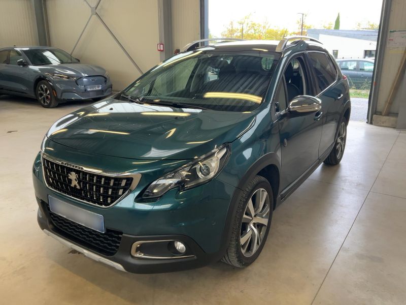 Peugeot 2008 1.2 PureTech Crossway