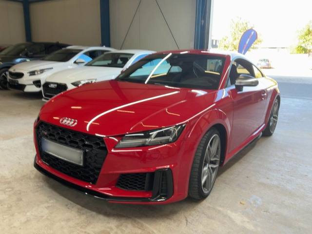 Audi TTS 2.0 TFSI quattro