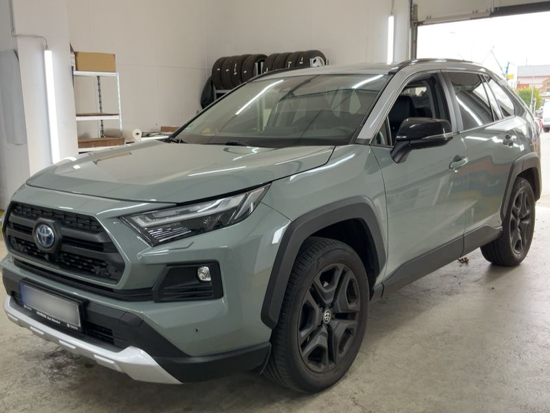 Toyota RAV 4 2.5 Hybrid 4x4 Adventure