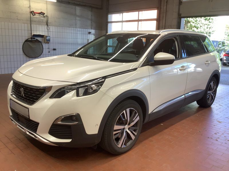Peugeot 5008 1.5 Blue-HDi Allure