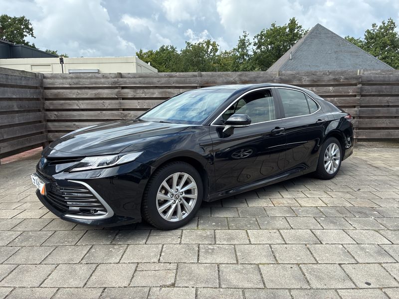 Toyota Camry 2.5 Hybrid Dynamic