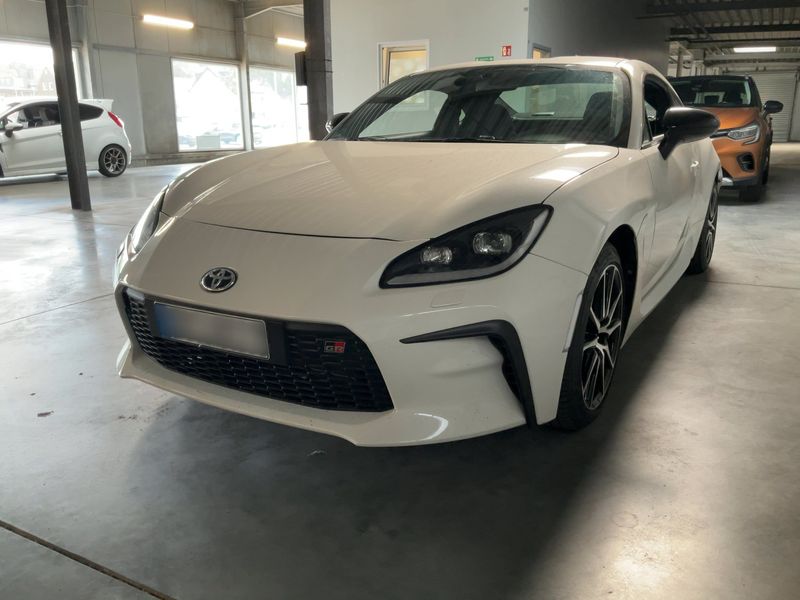 Toyota GR86 2.4 Pure