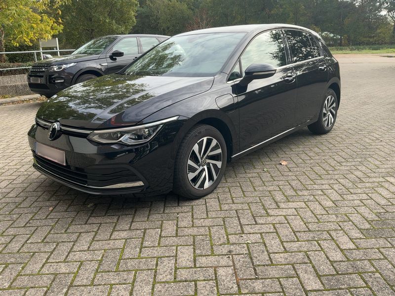 Volkswagen Golf VIII 1.4 eHybrid Style