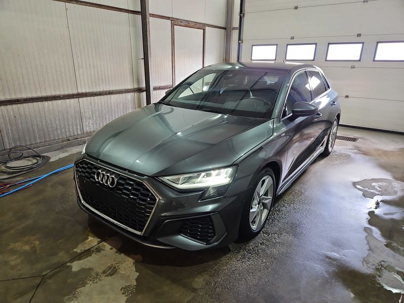 Audi A3 Sportback 35 TFSI Mild-Hybrid S line