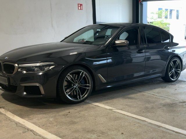 BMW 5er M550d xDrive