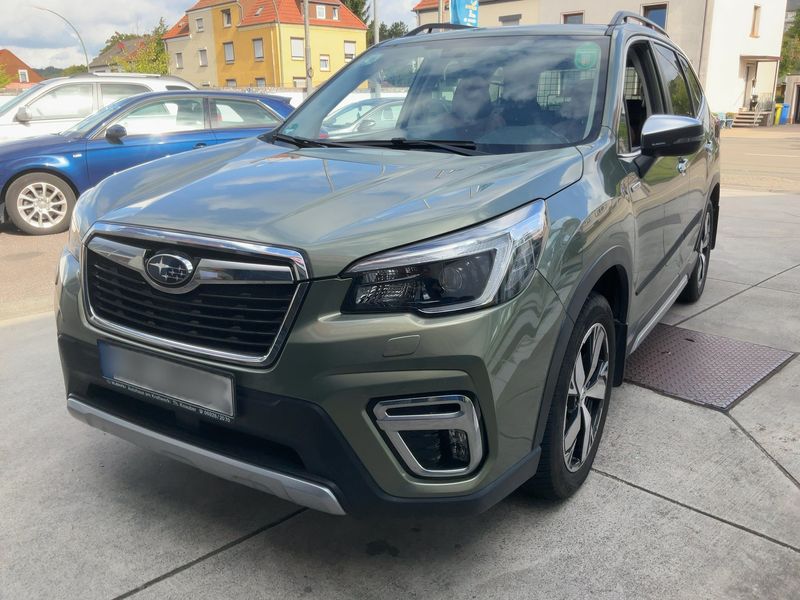 Subaru Forester 2.0 Mild-Hybrid Platinum