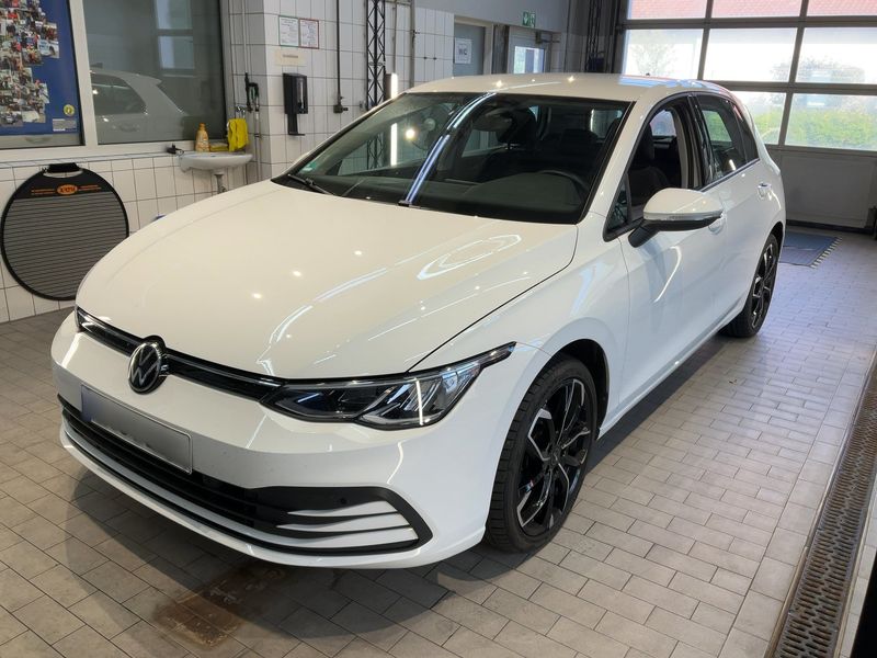 Volkswagen Golf VIII 1.5 TSI ACT Life