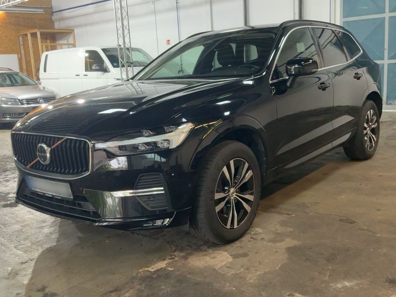 Volvo XC60 2.0 B4 Diesel Mild-Hybrid Momentum Pro AWD