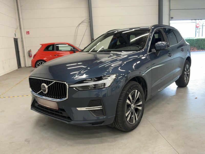 Volvo XC60 2.0 B4 Mild-Hybrid Momentum Pro 2WD