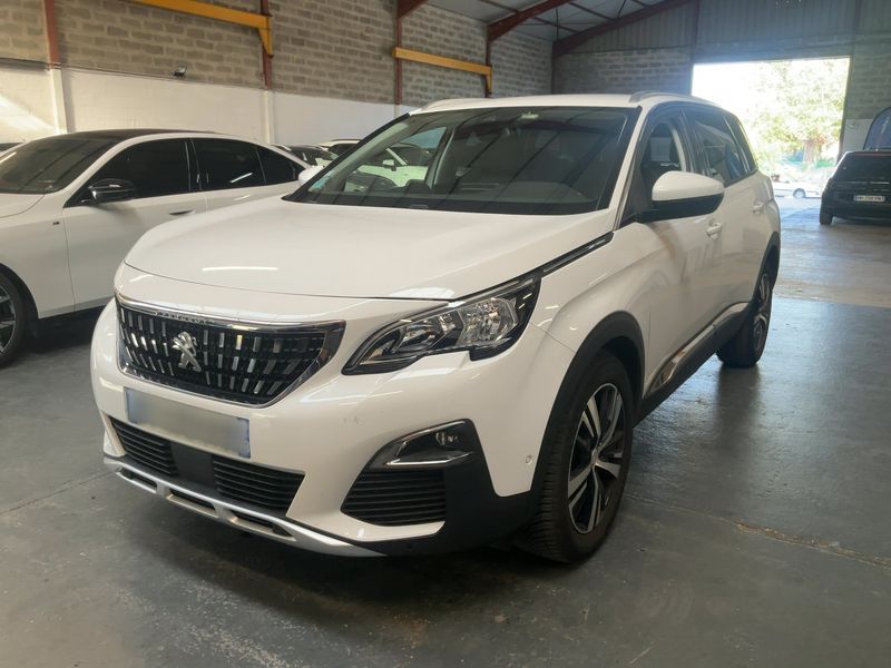 Peugeot 5008 1.5 Blue-HDi Allure