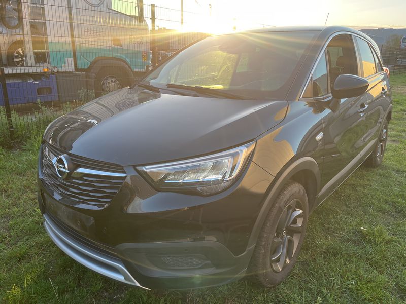 Opel Crossland X 1.2 Turbo Opel 2020