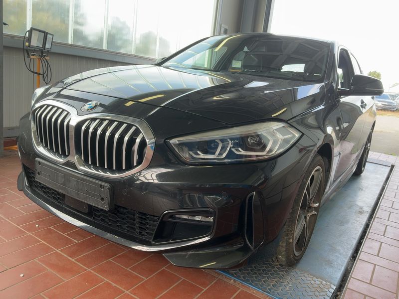 BMW 1er 118i M Sport
