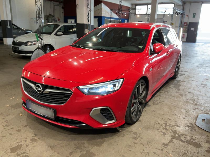 Opel Insignia Sports Tourer 2.0 CDTi GSi 4x4