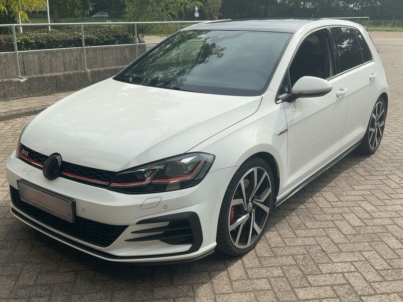 Volkswagen Golf VII 2.0 TSI GTI Performance BlueMotion Tech