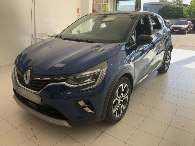 Renault Captur 1.6 Hybrid E-Tech Intens