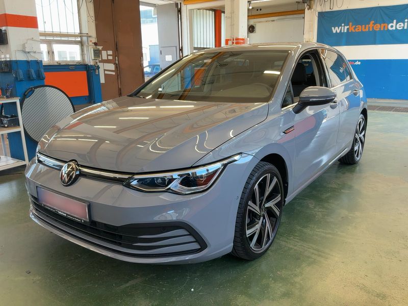 Volkswagen Golf VIII 1.5 TSI ACT Style