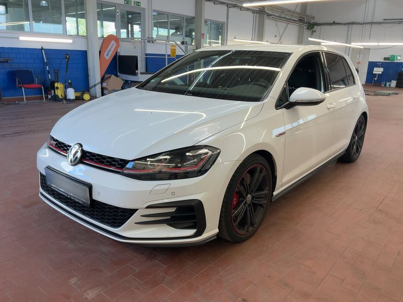 Volkswagen Golf VII 2.0 TSI GTI Performance BlueMotion Tech