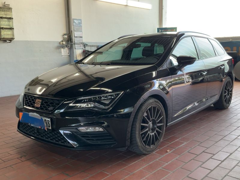Seat Leon 2.0 TSI Cupra 300 4Drive