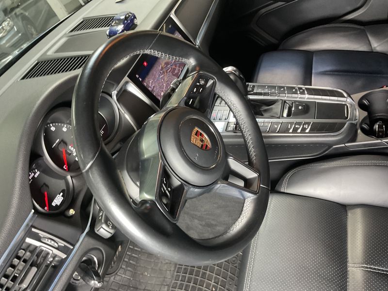 Porsche Macan Basis