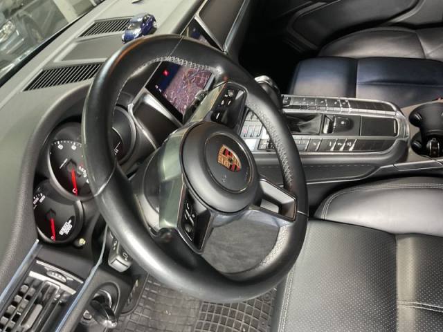 Porsche Macan Basis