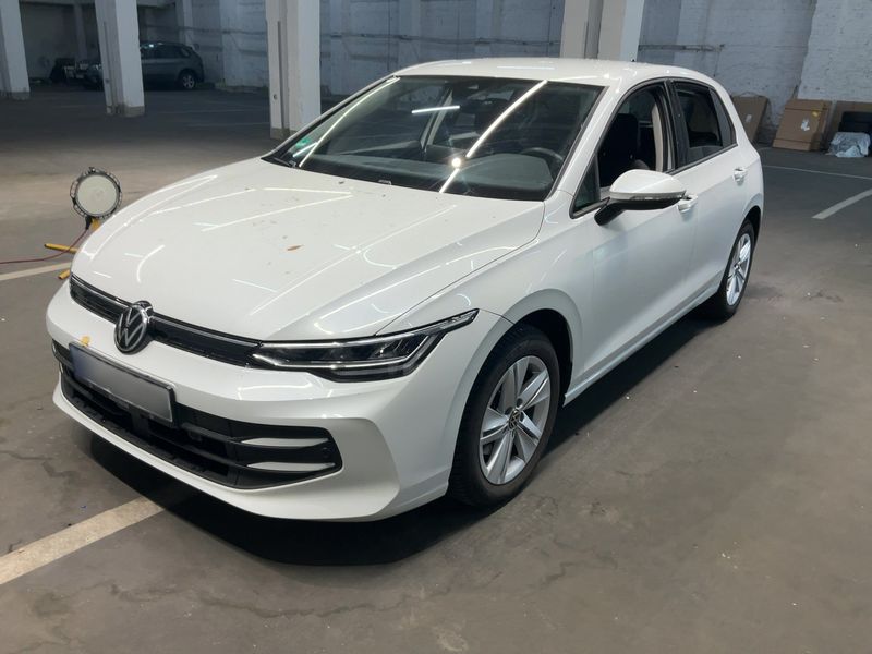 Volkswagen Golf Viii 1.5 eTSI Life