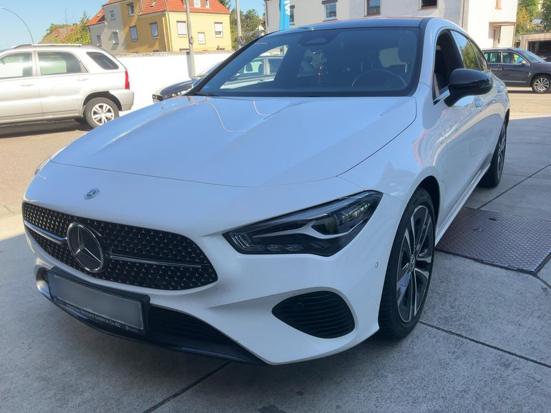 Mercedes-Benz CLA-Klasse CLA 180 Shooting Brake Mild-Hybrid Progressive