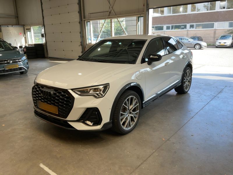 Audi Q3 Sportback 45 TFSIe S line
