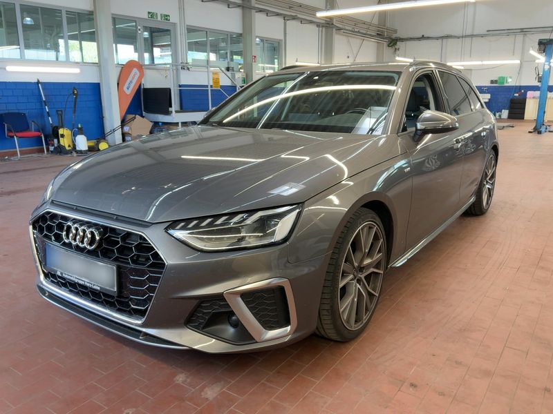 Audi A4 40 TFSI Mild-Hybrid S line