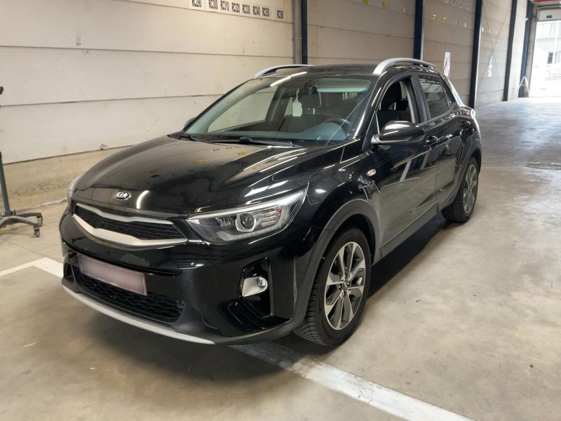 Kia Stonic 1.4 Silber