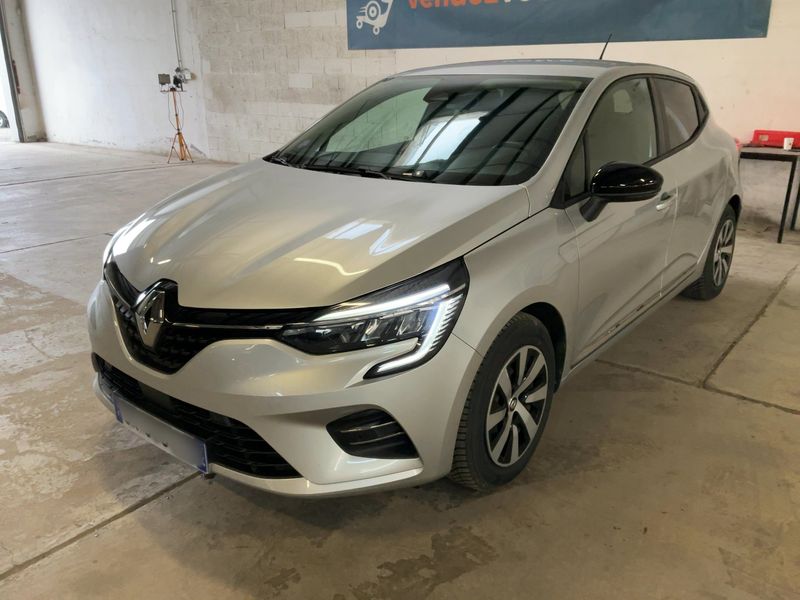 Renault Clio 1.6 Hybrid E-Tech Evolution