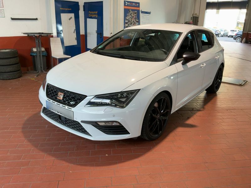 SEAT Leon 2.0 TSI Cupra 290