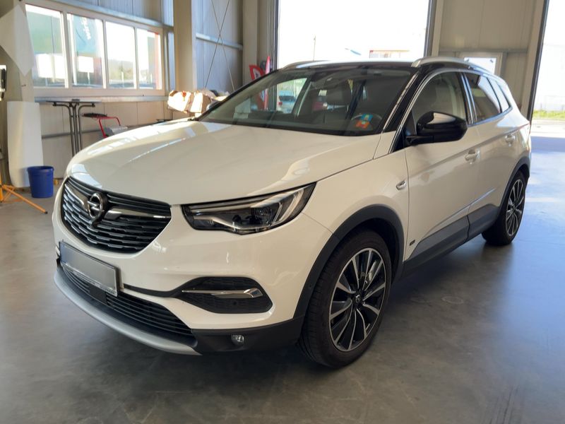 Opel Grandland X 1.6 Plug-in Hybrid 4 Ultimate