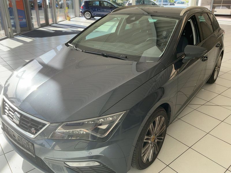 Seat Leon 2.0 TDI FR Black Matt Edition