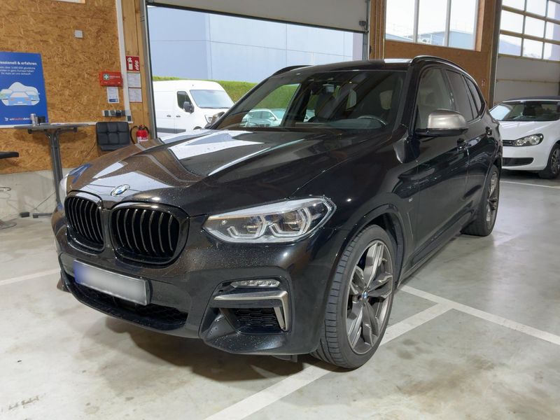 BMW X3 M40i