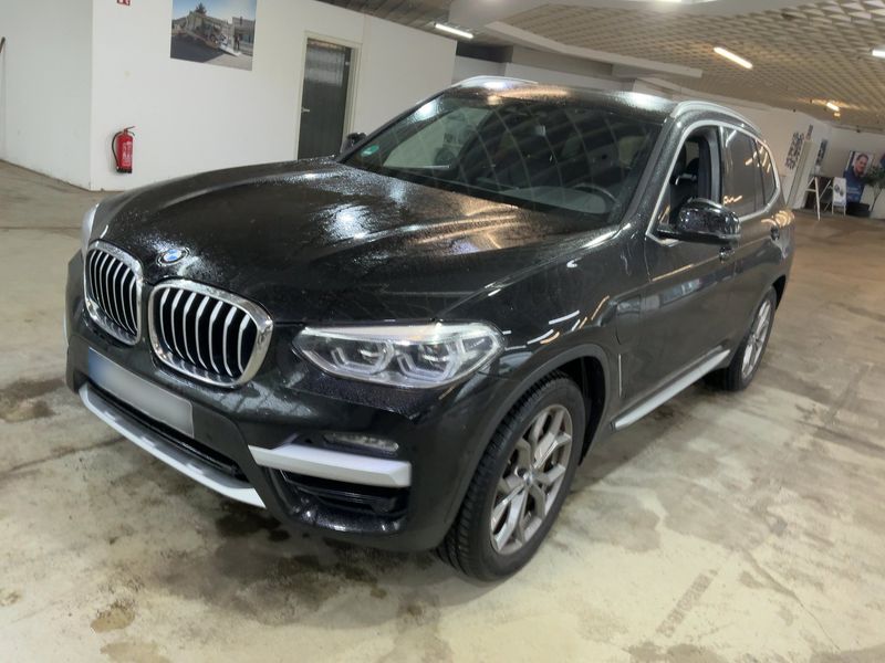 BMW X3 xDrive 30e xLine