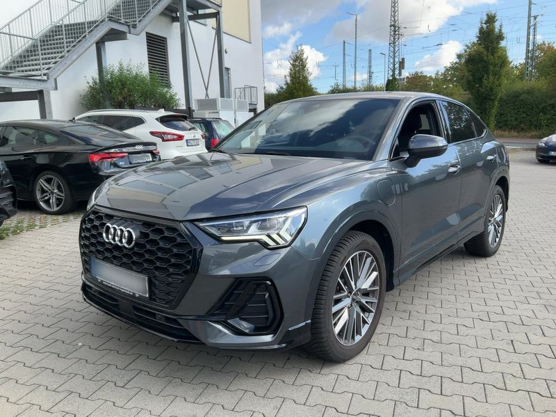 Audi Q3 Sportback 45 TFSIe S line