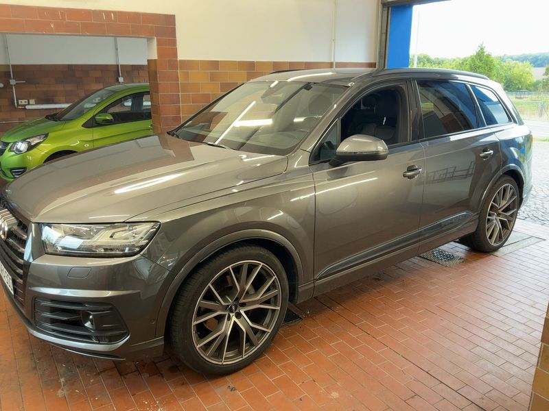 Audi Q7 50 TDI quattro